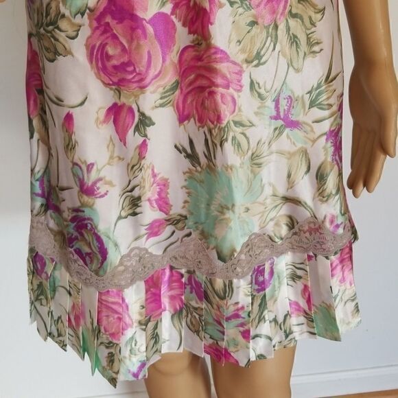 Vintage Gold Label VS lingerie floral - Picture 4 of 8